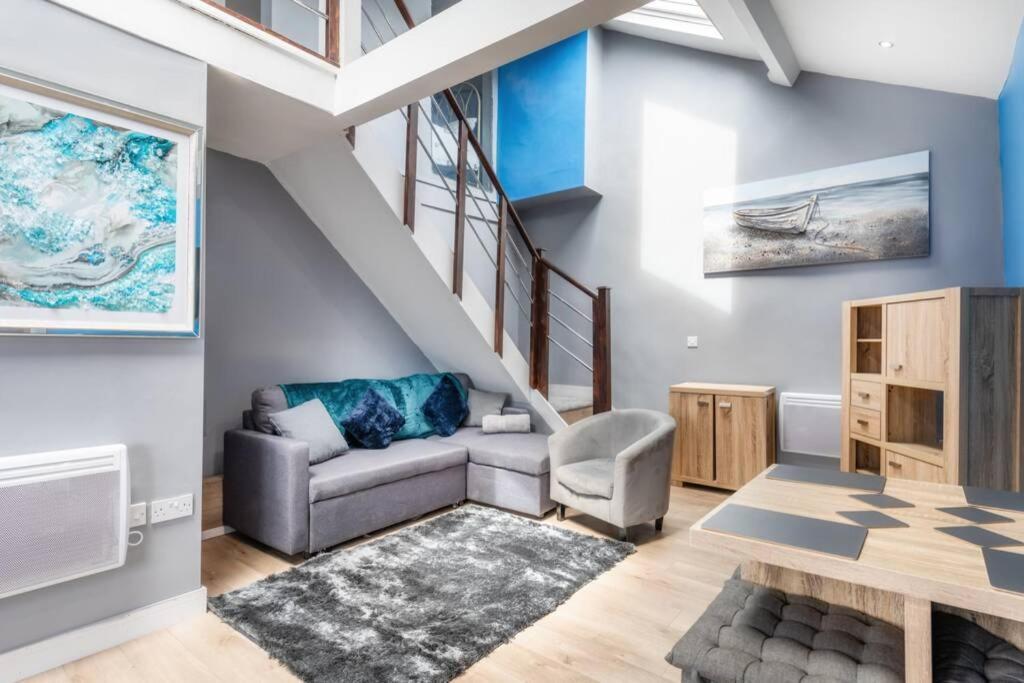 Darlington Luxury Penthouse Apartment Exteriör bild