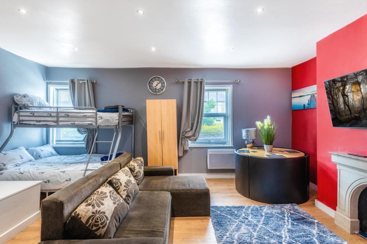 Darlington Luxury Penthouse Apartment Exteriör bild